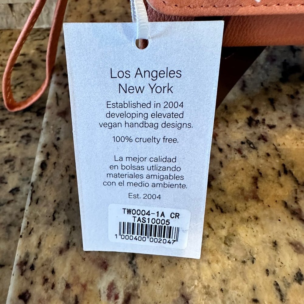 Alyssa Vegan Leather Wristlet BNWT - Picture 3 of 8